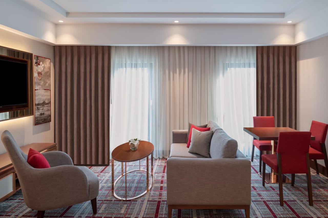 Moevenpick Hotel Istanbul Asia Airport ภายนอก รูปภาพ A suite at the hotel